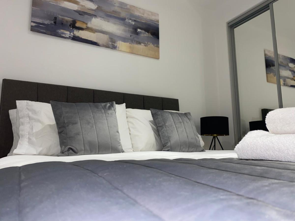 Roomotel - Broadoaks Apartments 索利赫尔 外观 照片