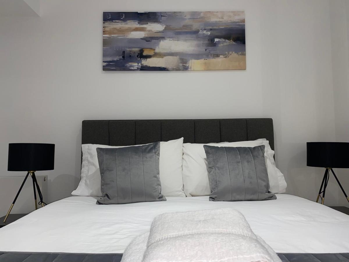 Roomotel - Broadoaks Apartments 索利赫尔 外观 照片
