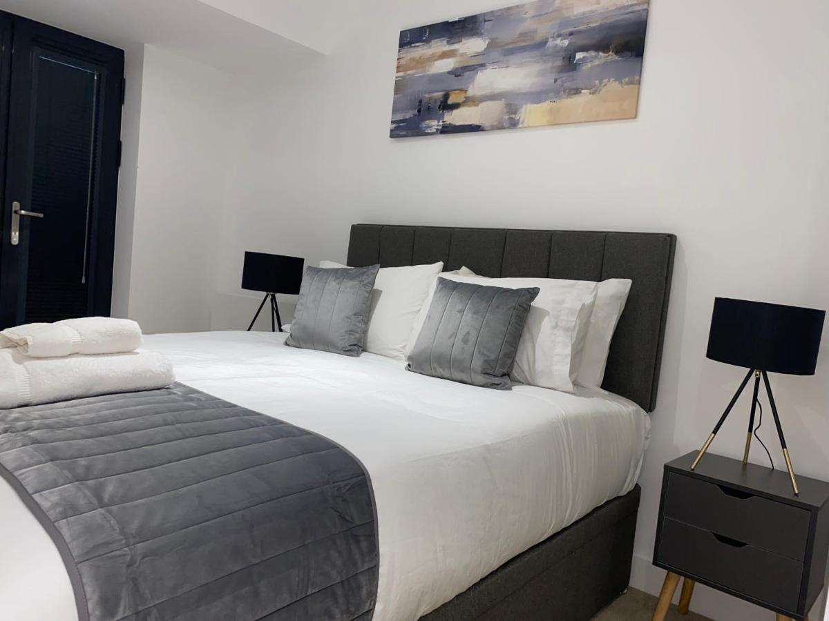 Roomotel - Broadoaks Apartments 索利赫尔 外观 照片