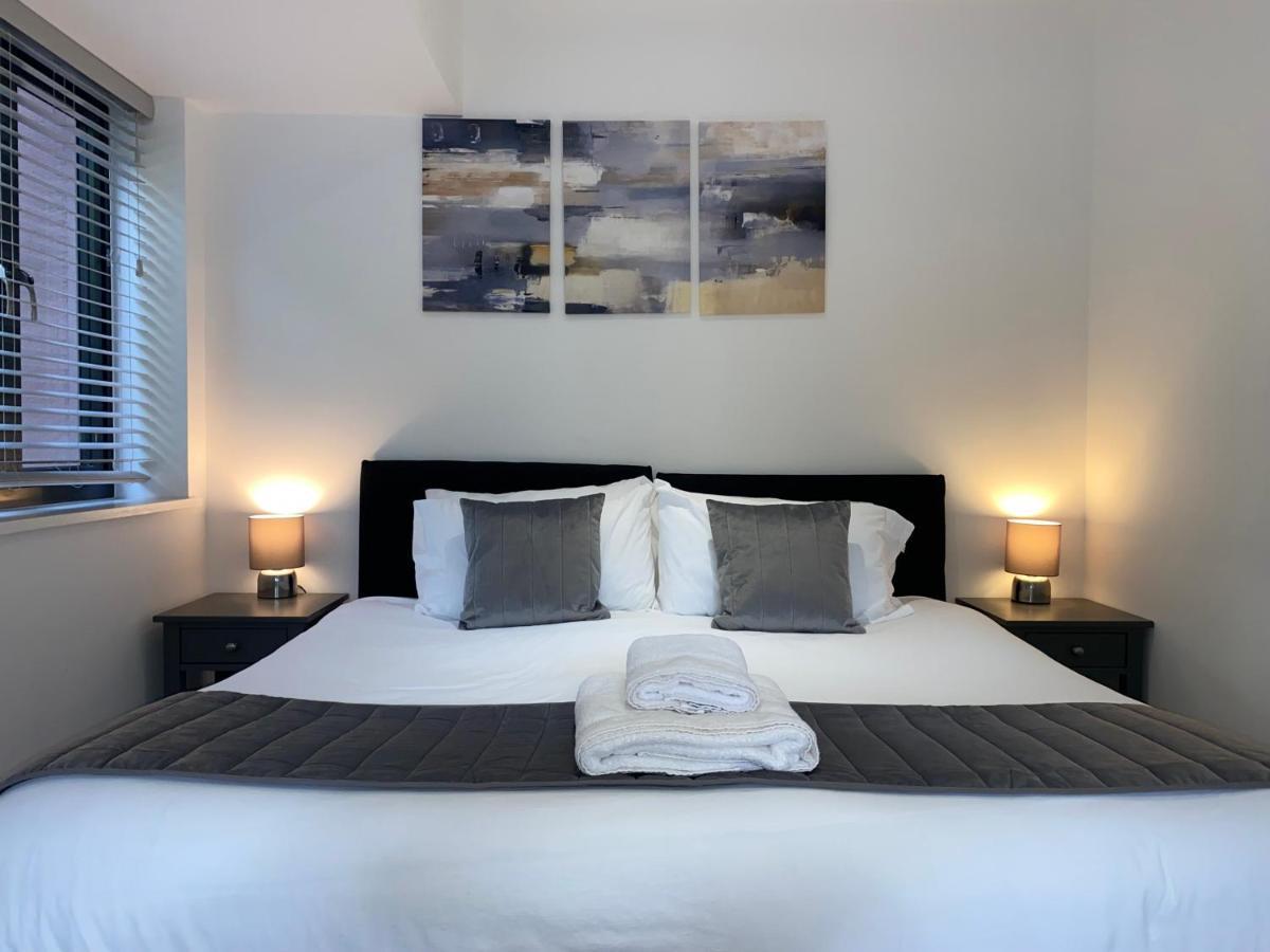 Roomotel - Broadoaks Apartments 索利赫尔 外观 照片