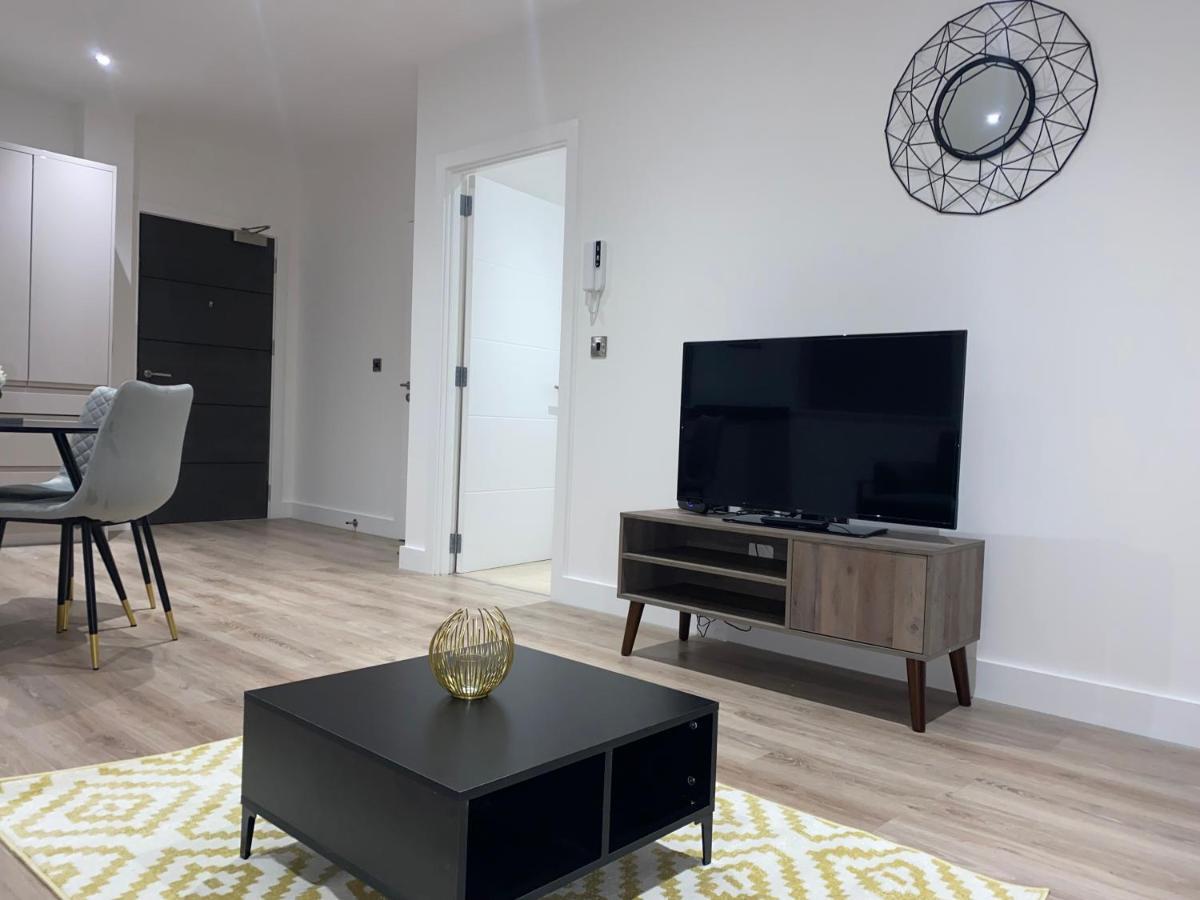 Roomotel - Broadoaks Apartments 索利赫尔 外观 照片
