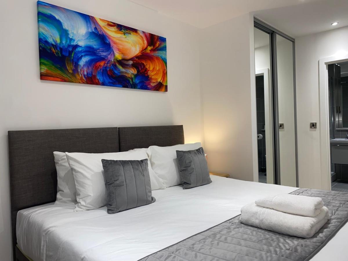 Roomotel - Broadoaks Apartments 索利赫尔 外观 照片