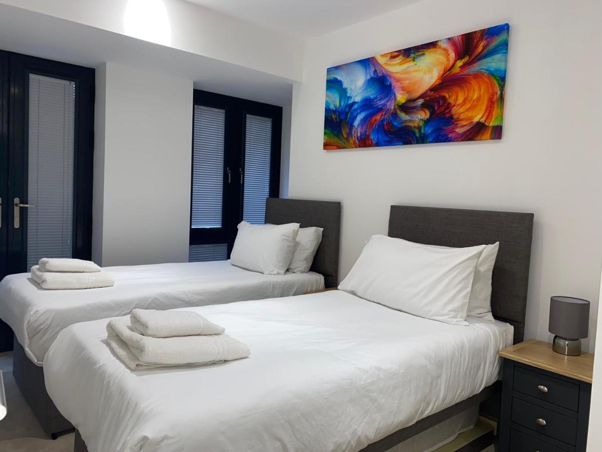 Roomotel - Broadoaks Apartments 索利赫尔 外观 照片